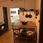 דירה Generations Garden Flats *